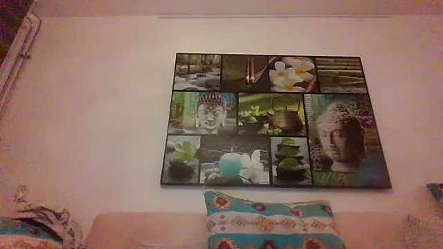 Snapshot of Mir_boobs_ chatting on November 2025 05:04:01 PM Mir boobs online show from November 2025 05:04:01 PM