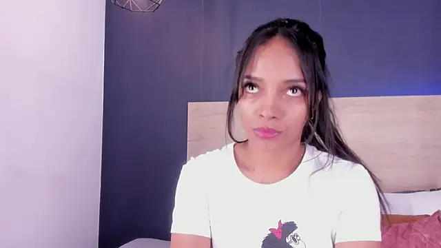 Snapshot of Daliana_Beck chatting on September 2025 08:46:01 PM Daliana Beck online show from September 2025 08:46:01 PM