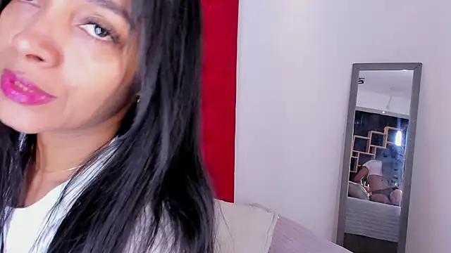 Snapshot of Daliana_Beck chatting on October 2025 09:02:02 PM Daliana Beck online show from October 2025 09:02:02 PM