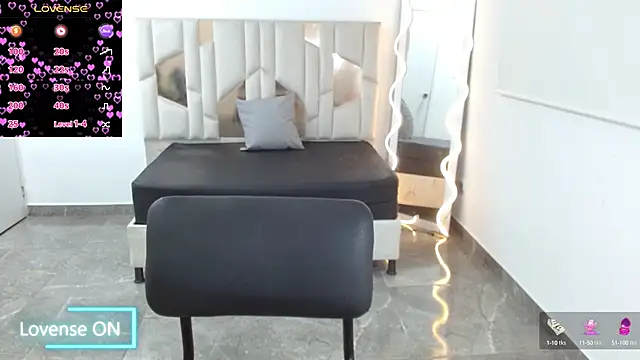 martinna tay online show from January 2025 03:04:02 AM