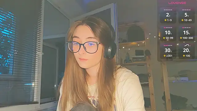 monlight  dana online show from September 2025 05:01:02 PM