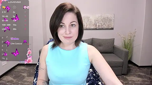 Emily Midlton online show from March 2025 10:37:02 AM