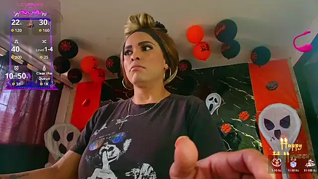 Snapshot of PARADISE_S7S chatting on October 2025 05:15:02 PM PARADISE S7S online show from October 2025 05:15:02 PM