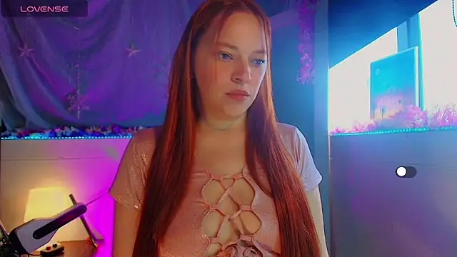 mariana scott   online show from November 2025 06:52:02 PM