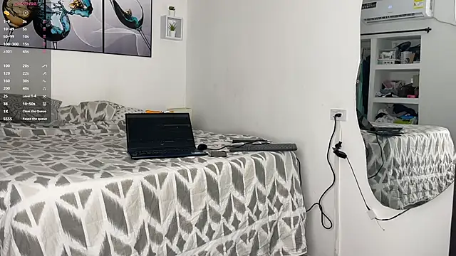 Snapshot of wendy_alejo1712 chatting on October 2025 12:33:01 AM wendy alejo1712 online show from October 2025 12:33:01 AM