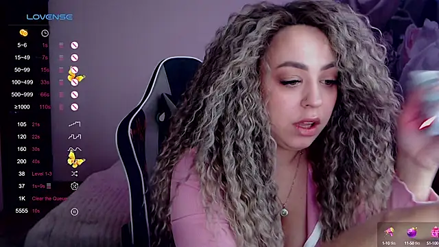  Just a queen 3 online show from December 2024 10:34:02 AM