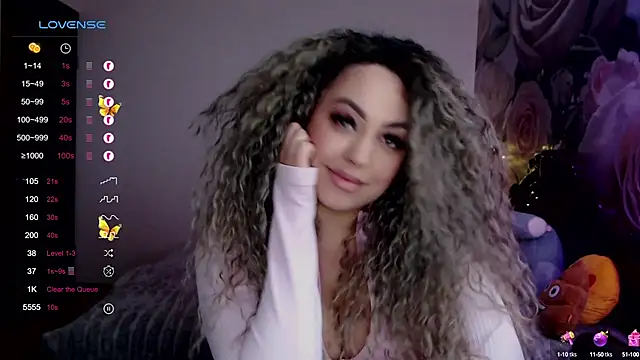  Just a queen 3 online show from February 2025 06:15:02 PM