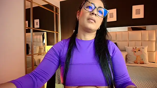 lisa casper online show from January 2025 01:34:01 PM