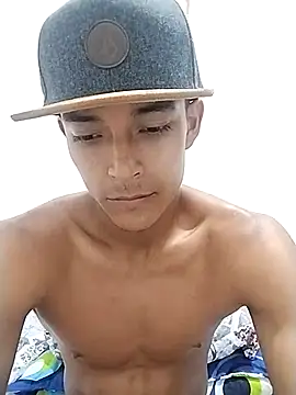 Snapshot of Demiansteven2 chatting on January 2025 03:22:02 AM Demiansteven2 online show from January 2025 03:22:02 AM