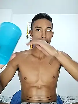 Snapshot of Demiansteven2 chatting on February 2025 04:12:02 AM Demiansteven2 online show from February 2025 04:12:02 AM