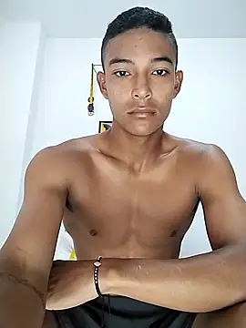 Snapshot of Demiansteven2 chatting on March 2025 01:06:02 PM Demiansteven2 online show from March 2025 01:06:02 PM