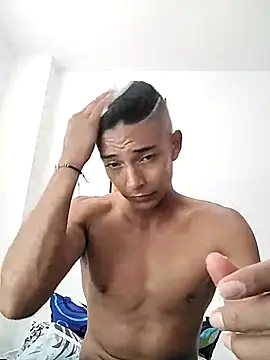 Snapshot of Demiansteven2 chatting on March 2025 09:37:02 PM Demiansteven2 online show from March 2025 09:37:02 PM