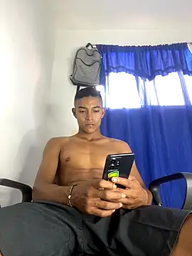 Snapshot of Demiansteven2 chatting on October 2025 08:46:02 PM Demiansteven2 online show from October 2025 08:46:02 PM