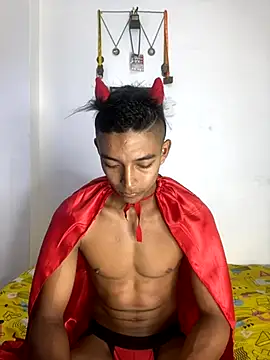 Snapshot of Demiansteven2 chatting on October 2025 04:31:02 PM Demiansteven2 online show from October 2025 04:31:02 PM