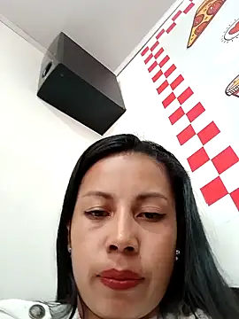  andrea30 online show from December 2024 09:28:02 PM