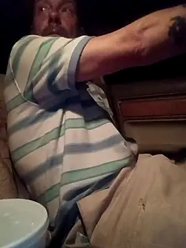 deepinnnnn online show from October 2025 04:45:02 AM