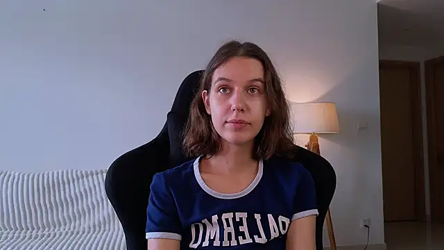 Snapshot of VanessaBayer2 chatting on December 2024 01:48:02 AM VanessaBayer2 online show from December 2024 01:48:02 AM