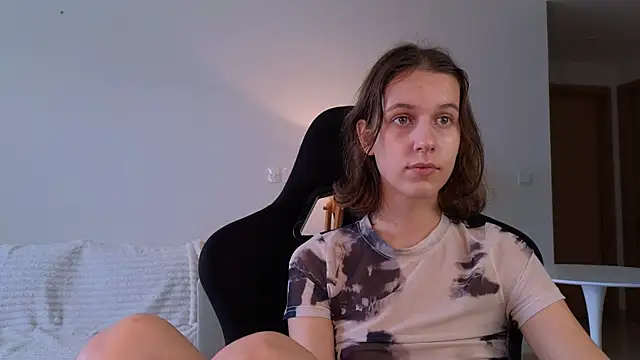 Snapshot of VanessaBayer2 chatting on December 2024 03:29:02 AM VanessaBayer2 online show from December 2024 03:29:02 AM