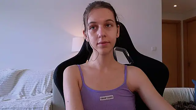 Snapshot of VanessaBayer2 chatting on January 2025 02:17:01 AM VanessaBayer2 online show from January 2025 02:17:01 AM