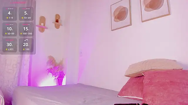 Snapshot of Mia_222 chatting on November 2025 11:08:02 AM Mia 222 online show from November 2025 11:08:02 AM