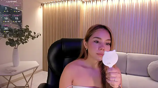 CarolineGraceX online show from December 2024 11:29:02 PM