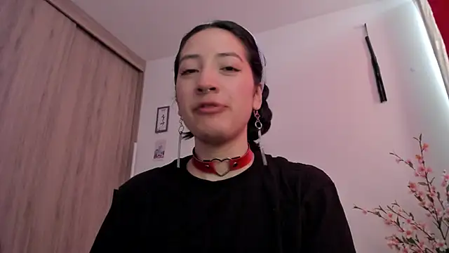 Tanya WorldBondage online show from December 2024 02:00:01 PM