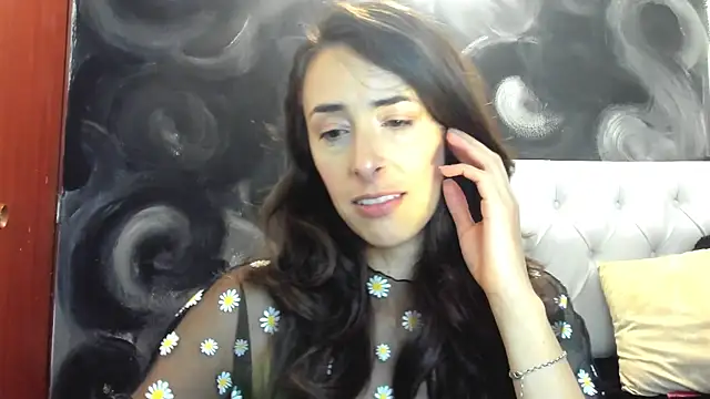 Snapshot of ScarletKings chatting on November 2025 08:41:02 PM ScarletKings online show from November 2025 08:41:02 PM