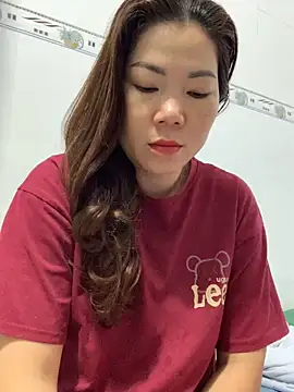 Baby-bigtits online show from February 2025 11:34:01 PM