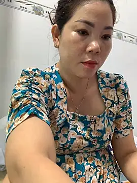 Baby-bigtits online show from February 2025 02:46:01 AM