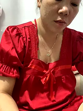 Snapshot of Baby-bigtits chatting on November 2025 01:10:02 PM Baby-bigtits online show from November 2025 01:10:02 PM