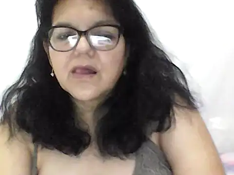 kassandra02 online show from December 2024 01:13:01 PM