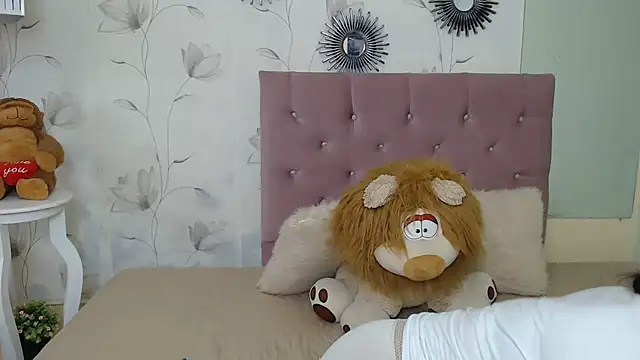 ariel milk online show from February 2025 06:59:02 PM