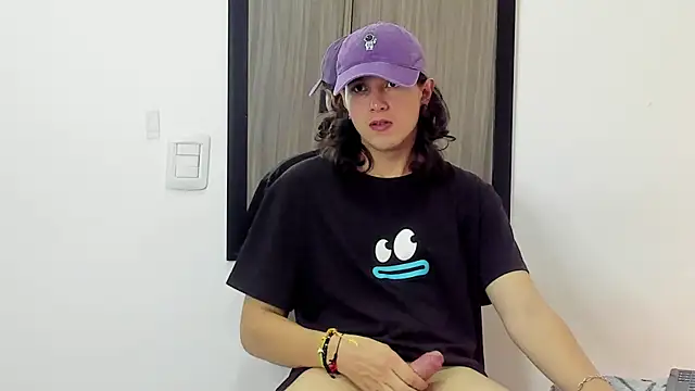 alex connorr online show from January 2025 07:00:02 PM