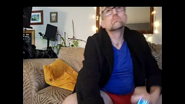 Snapshot of bibananaman chatting on February 2025 04:18:02 AM bibananaman online show from February 2025 04:18:02 AM