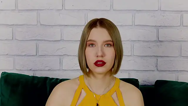 LiliLinn online show from January 2025 05:07:02 AM