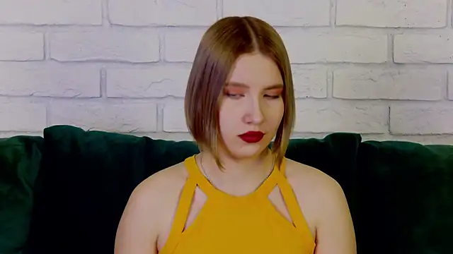 LiliLinn online show from January 2025 05:09:01 AM