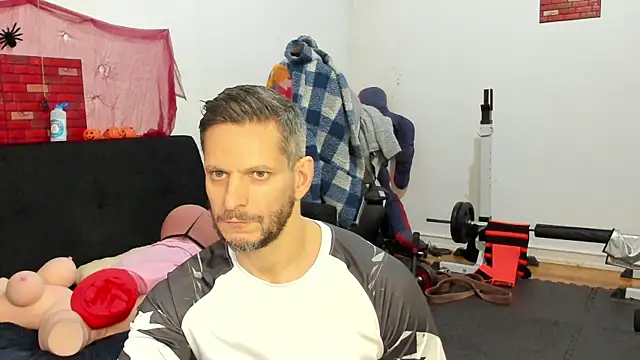 Snapshot of Samurayjiu chatting on February 2025 04:40:01 PM Samurayjiu online show from February 2025 04:40:01 PM