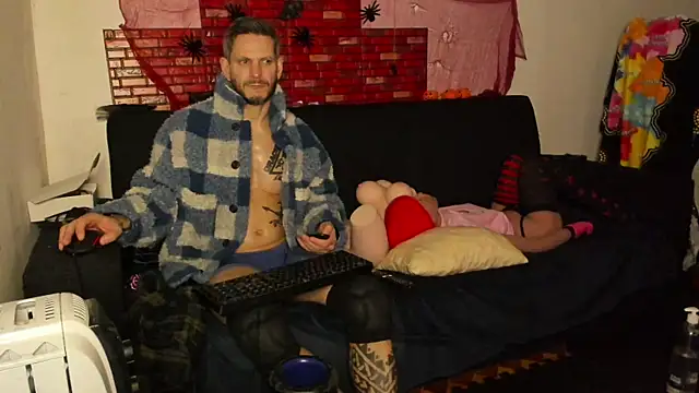 Snapshot of Samurayjiu chatting on February 2025 10:43:02 PM Samurayjiu online show from February 2025 10:43:02 PM