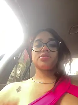 Snapshot of ElaEndez_ chatting on January 2025 07:52:01 PM ElaEndez online show from January 2025 07:52:01 PM