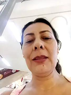 Mia-funny20 online show from January 2025 10:34:01 PM
