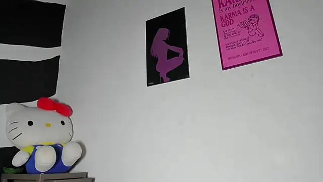 Snapshot of Lilith_Zen chatting on November 2025 01:33:02 AM Lilith Zen online show from November 2025 01:33:02 AM