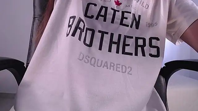 Snapshot of alejandrafitt chatting on January 2025 08:13:02 PM alejandrafitt online show from January 2025 08:13:02 PM