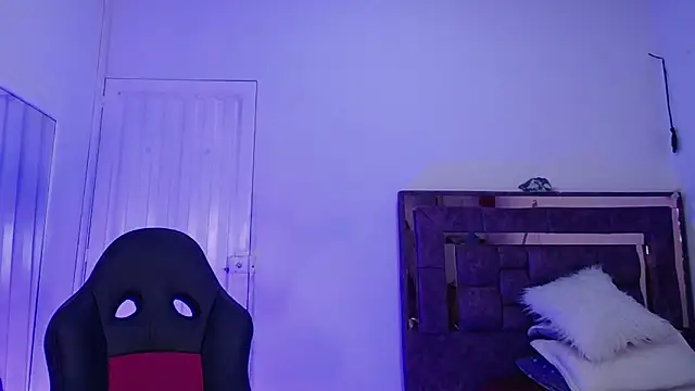 Snapshot of alejandrafitt chatting on October 2025 02:09:02 AM alejandrafitt online show from October 2025 02:09:02 AM