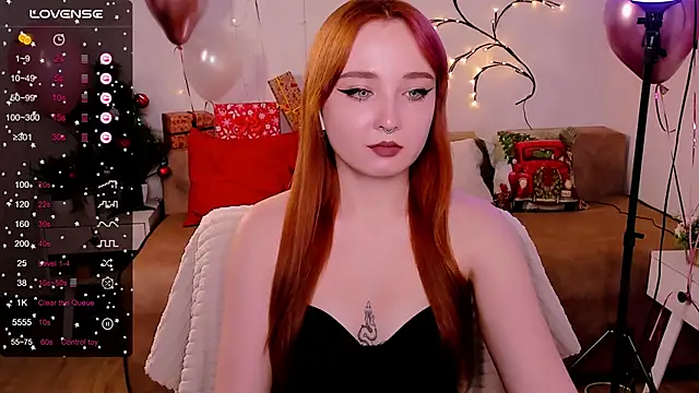 Snapshot of Emma_Chery chatting on December 2024 12:34:02 PM Emma Chery online show from December 2024 12:34:02 PM