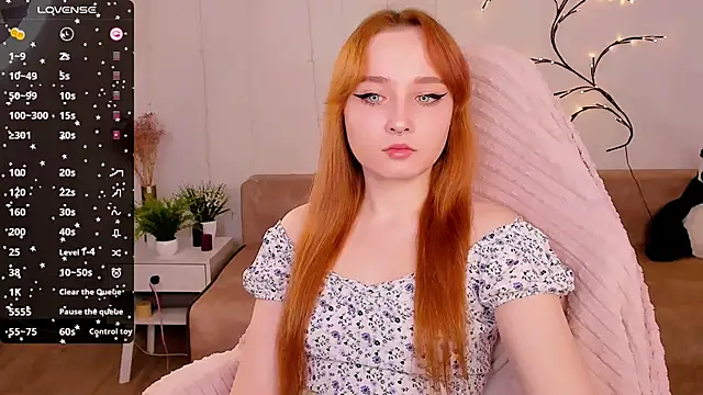 Snapshot of Emma_Chery chatting on January 2025 05:35:01 AM Emma Chery online show from January 2025 05:35:01 AM
