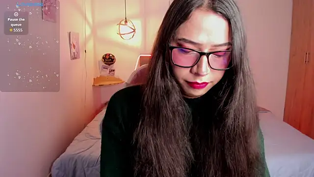 paula kawaiifu  online show from October 2025 02:17:02 PM