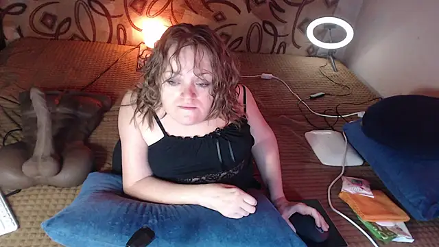 MiniNatalie online show from January 2025 08:40:02 AM