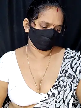 vintage-vibs online show from January 2025 08:57:01 PM