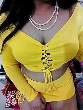 SHUBHI880 online show from March 2025 01:31:02 PM