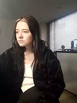 Isabella 21x online show from January 2025 03:24:01 PM
